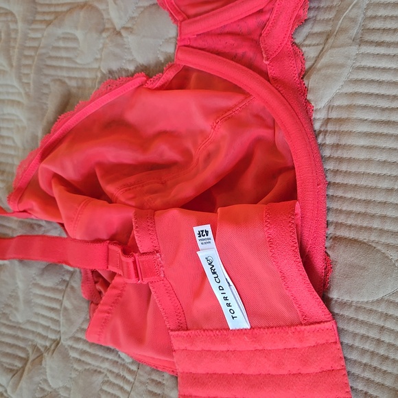 Torrid Lace Unlined WIRED Bra, Size 42F - Picture 4 of 7